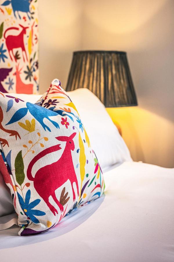 Готель The Carpenters Arms Great Wilbraham Екстер'єр фото